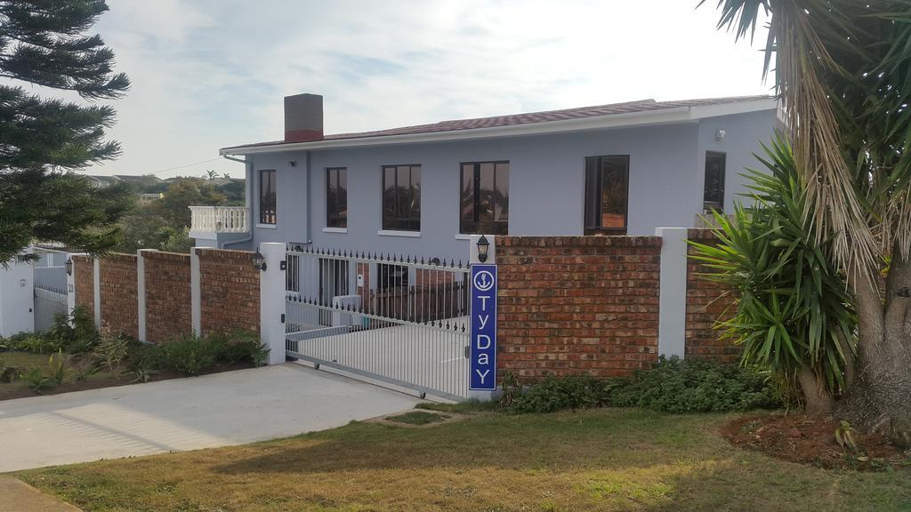 Tyday Accommodation Port Elizabeth Ngoại thất bức ảnh