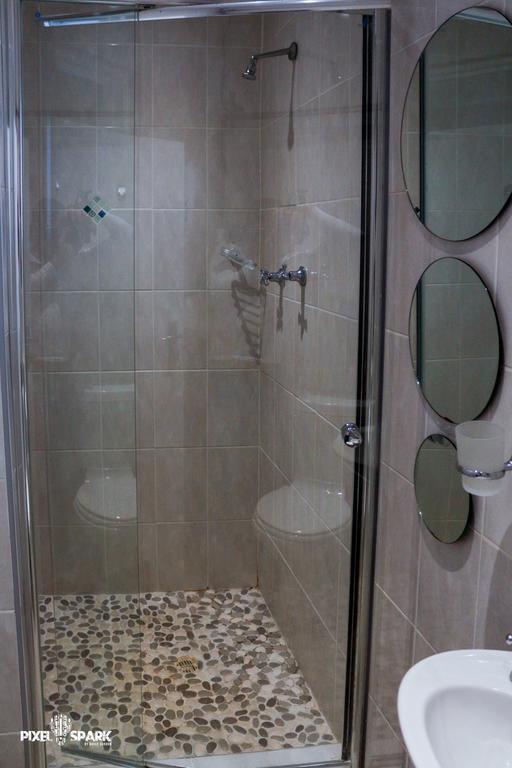 Tyday Accommodation Port Elizabeth Ngoại thất bức ảnh