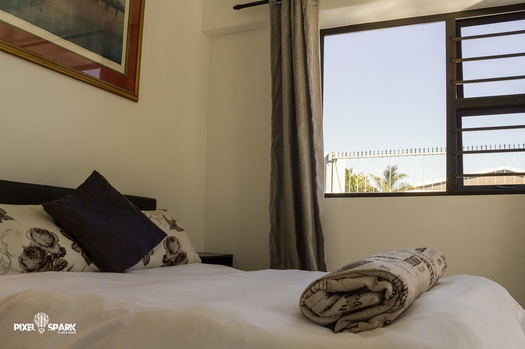 Tyday Accommodation Port Elizabeth Ngoại thất bức ảnh