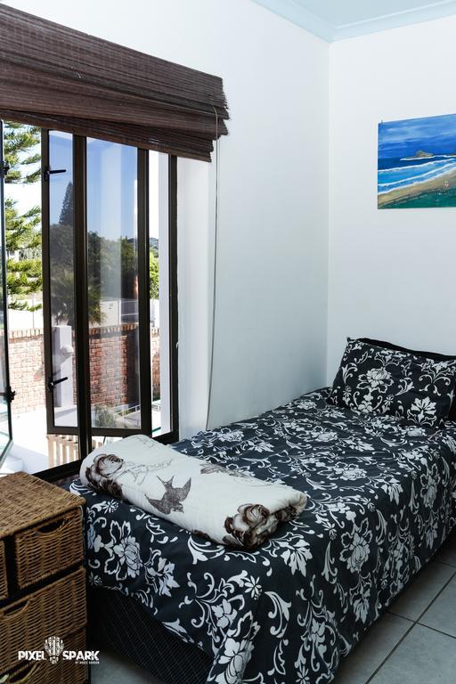Tyday Accommodation Port Elizabeth Ngoại thất bức ảnh