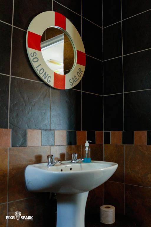 Tyday Accommodation Port Elizabeth Ngoại thất bức ảnh