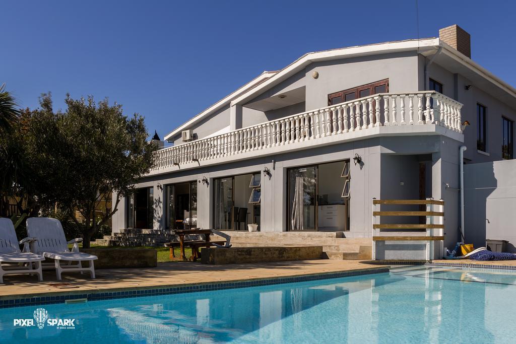 Tyday Accommodation Port Elizabeth Ngoại thất bức ảnh