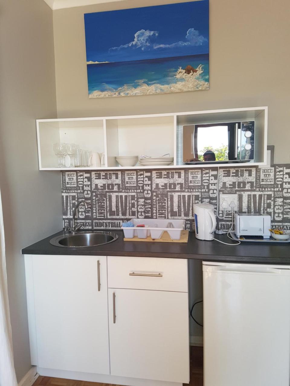Tyday Accommodation Port Elizabeth Ngoại thất bức ảnh